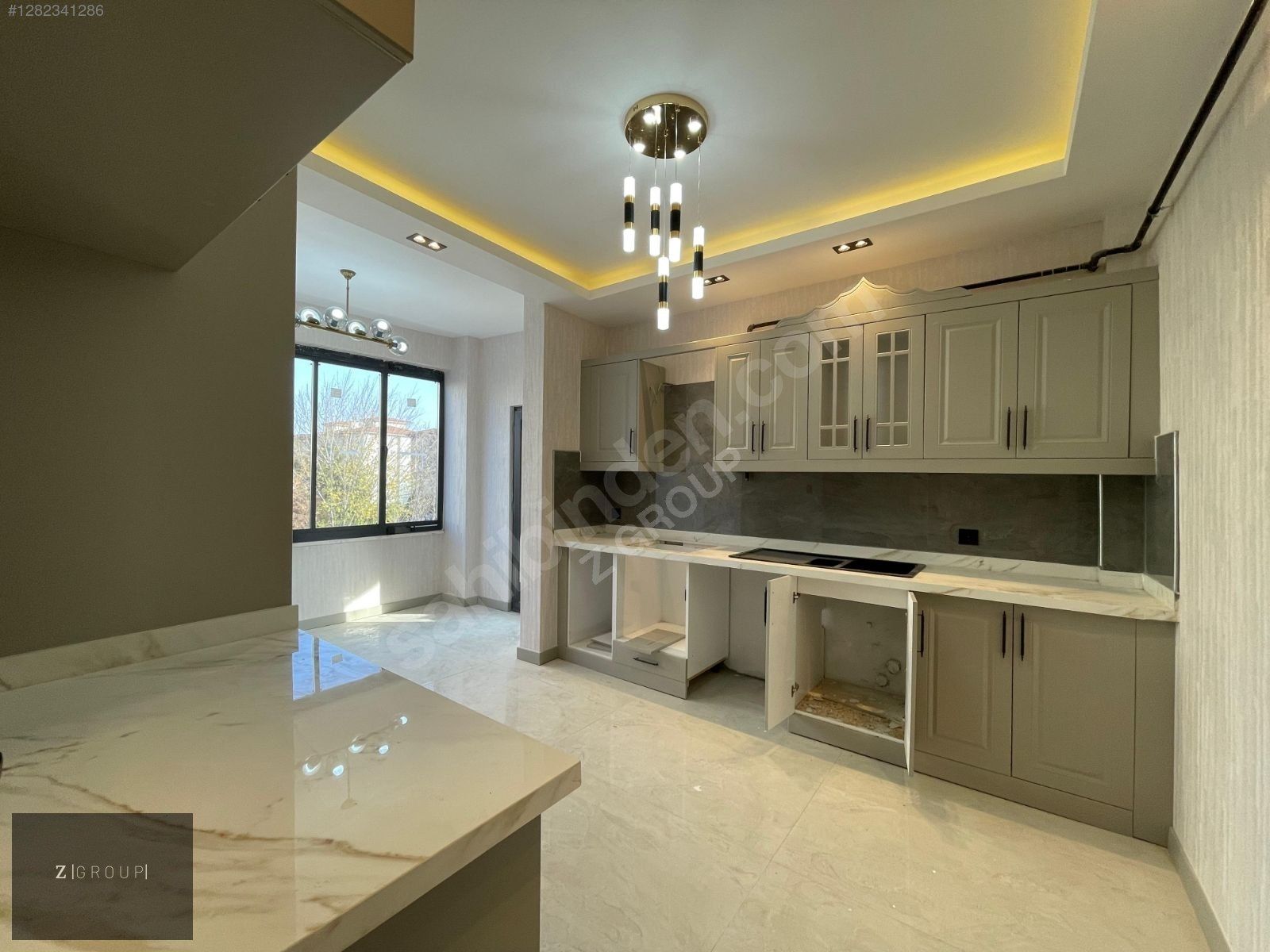 Z GROUP'DAN ABDÜLHAMİDHAN'IN GİRİŞİNDE 2.5+1 ULTRA LÜX 0 DAİRE