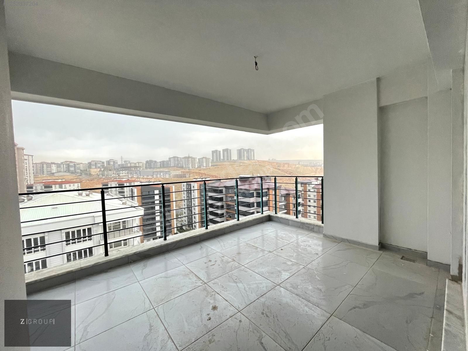 Z GROUP'DAN KARACAAHMET'TE2+1 SATILIK 0 DAİRE