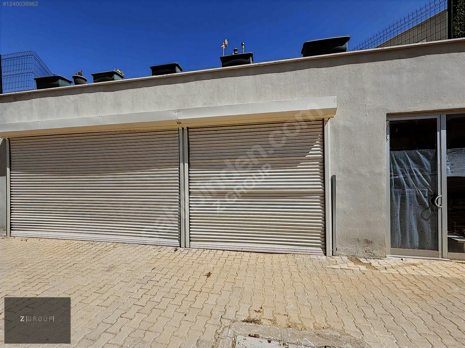 Z GROUP'DAN KÖRKÜNDE OPET PETROL ARKASINDA TİCARİ DÜKKANLAR