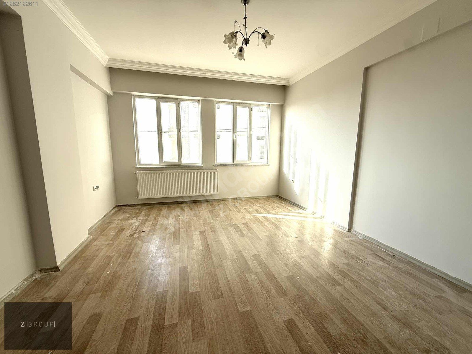 Z GROUP'DAN TERAS CAFE YOLU ÜZERİNDE BAKIMLI 3+1 DAİRE